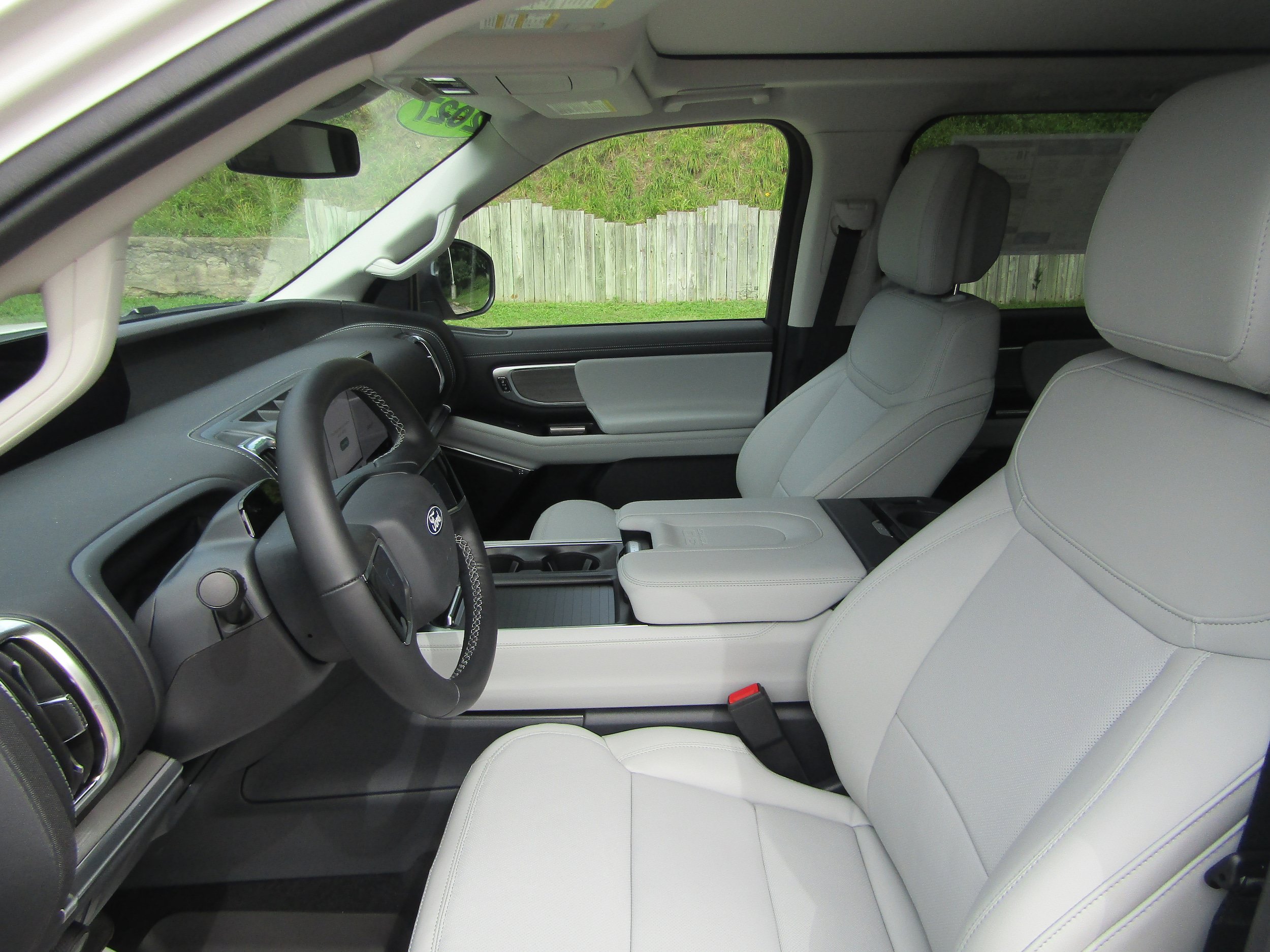 New 2027 Ford Expedition Platinum AWD/4WD image 11