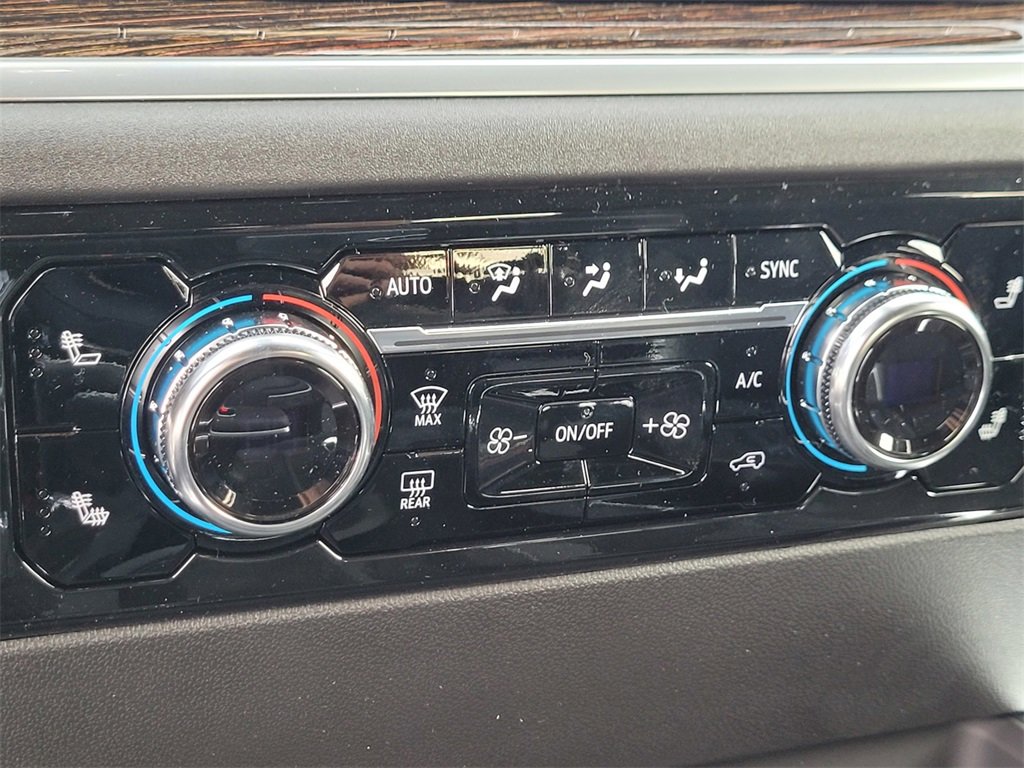 New 2026 GMC Sierra 1500 Elevation image 18