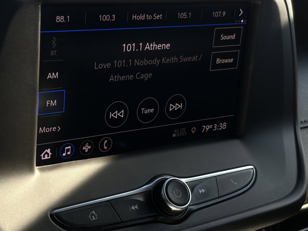 Used 2020 Chevrolet Camaro LT image 5