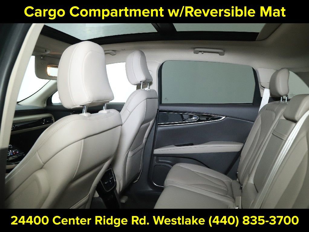 Used 2023 Lincoln Nautilus Reserve w/ Cargo Utility Package AWD/4WD image 15