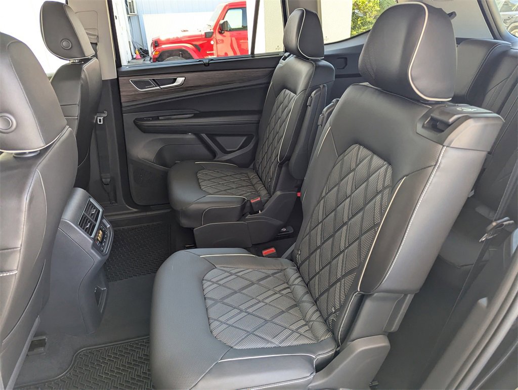 New 2026 Volkswagen Atlas SEL Premium R-Line image 31