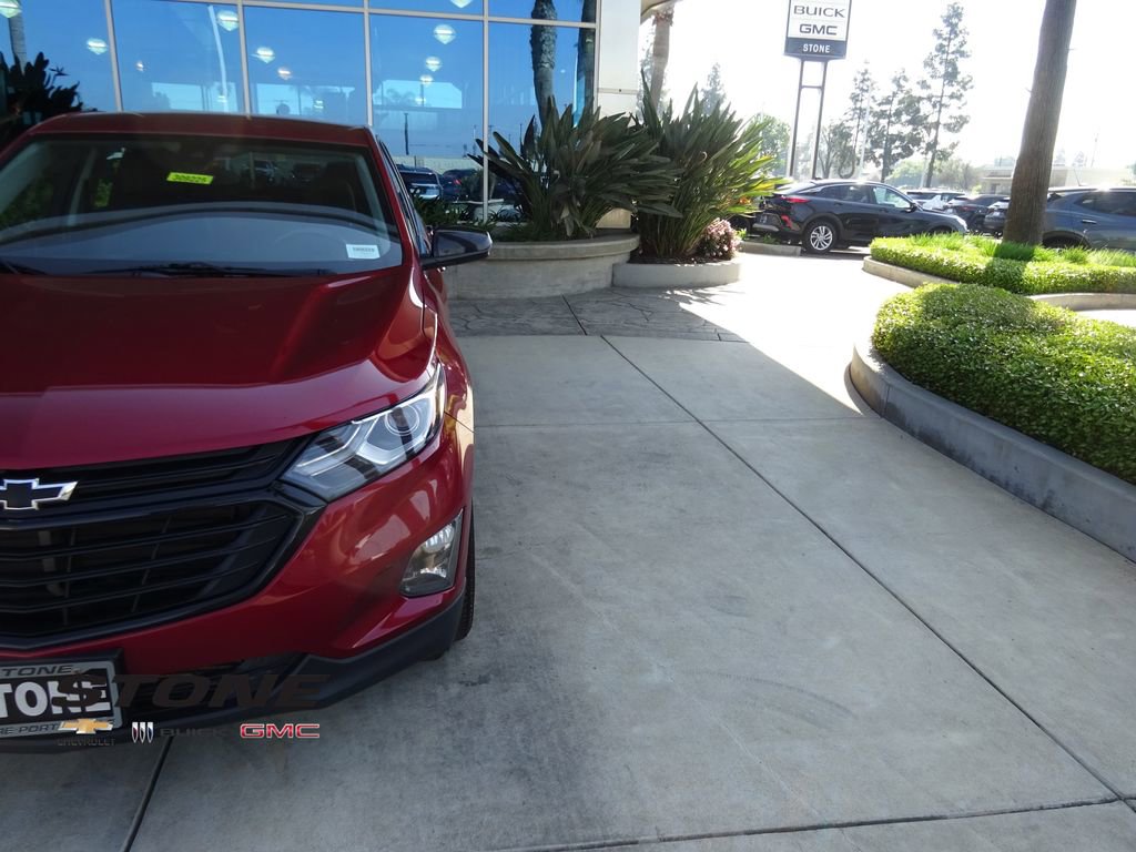 Used 2021 Chevrolet Equinox LT image 33