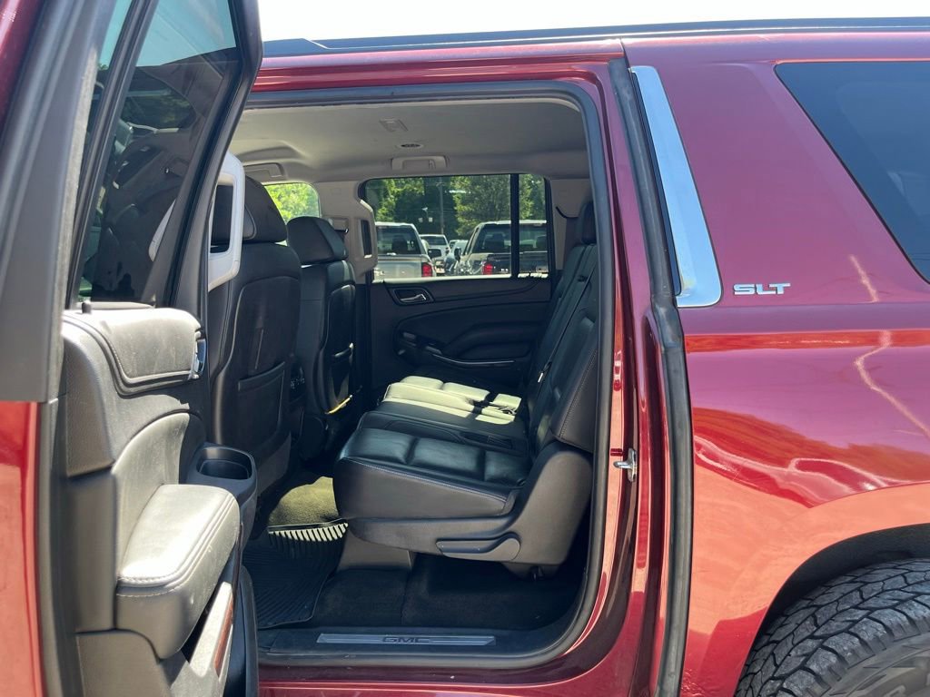 Used 2016 GMC Yukon XL SLT AWD/4WD image 31
