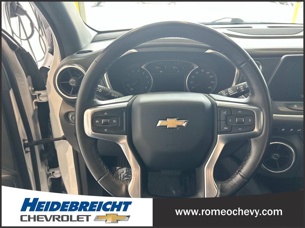 Used 2020 Chevrolet Blazer LT AWD/4WD image 18