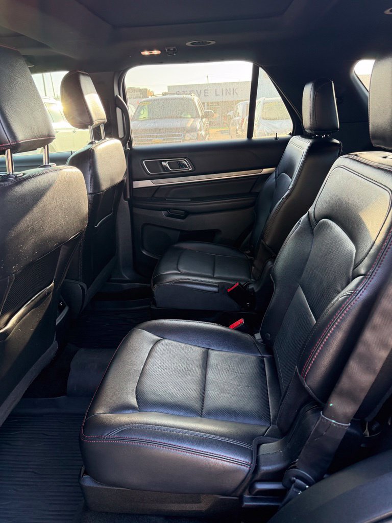 Used 2018 Ford Explorer Sport w/ Equipment Group 401A AWD/4WD image 15
