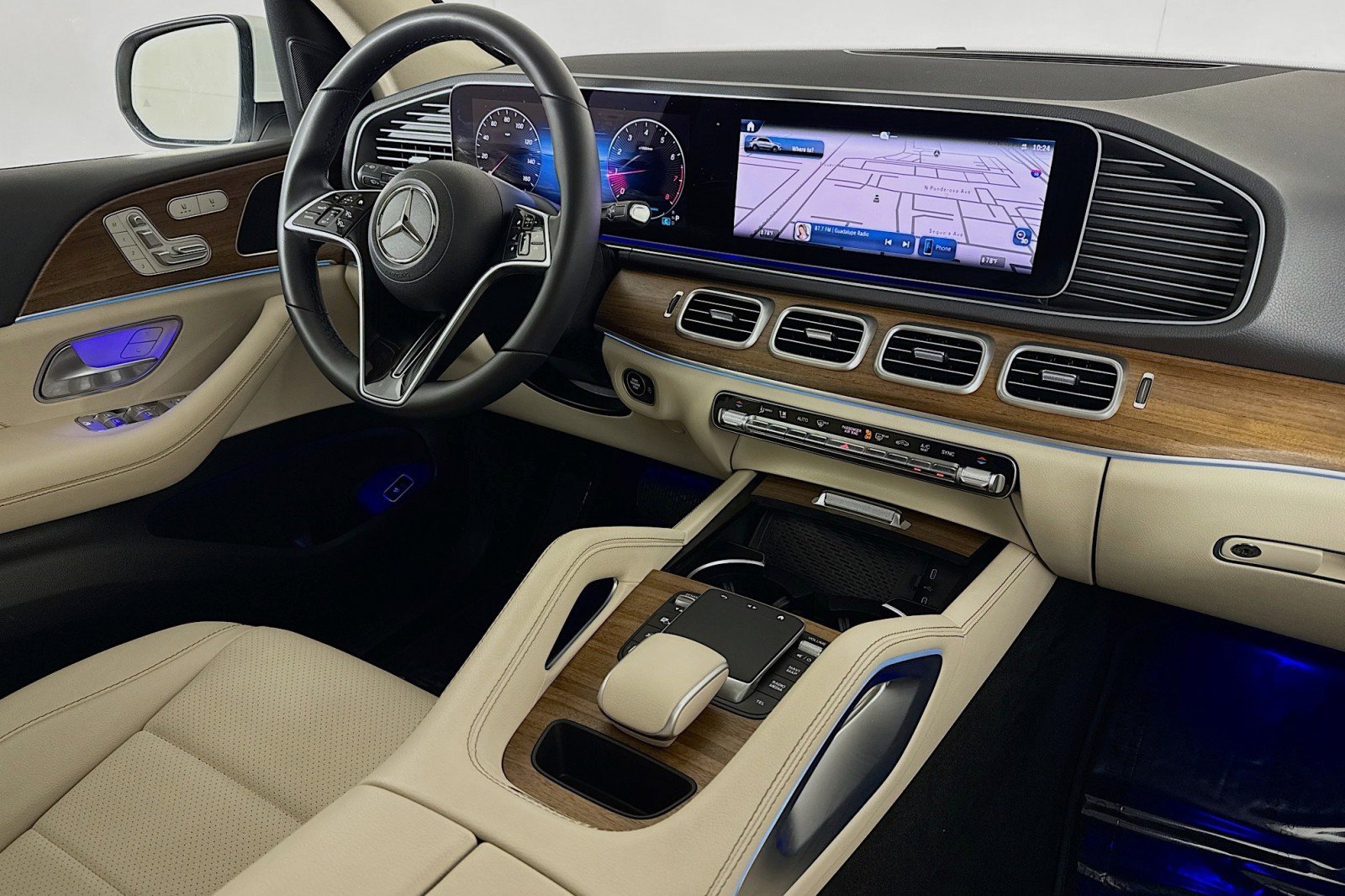 Certified 2025 Mercedes-Benz GLE 350 4MATIC image 16