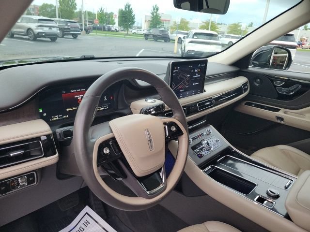 Certified 2024 Lincoln Aviator Reserve w/ Elements Package Plus AWD/4WD image 30