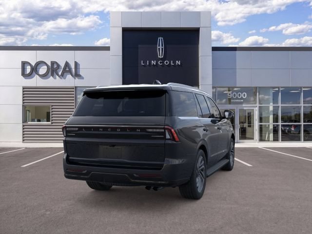 New 2026 Lincoln Navigator Premiere AWD/4WD image 8