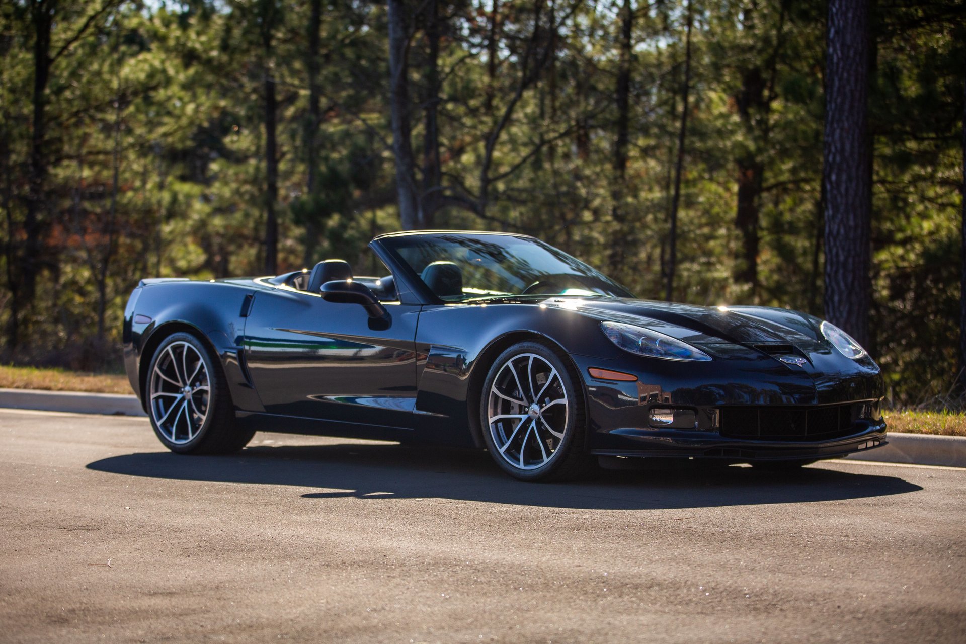 Used 2013 Chevrolet Corvette 427 w/ 1SC Preferred Equipment Group image 3