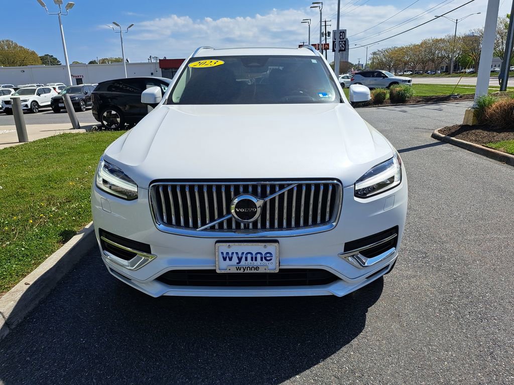 Used 2023 Volvo XC90 T8 Ultimate w/ Protection Package Premier AWD/4WD image 3