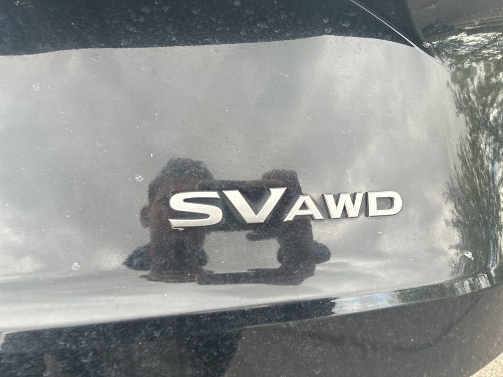 Used 2024 Nissan Rogue SV AWD/4WD image 6