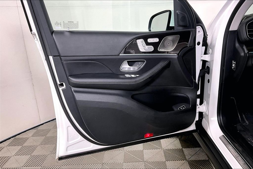 Used 2023 Mercedes-Benz GLS 450 GLS 450 image 23
