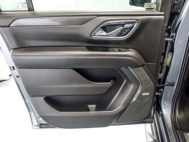 Certified 2021 Chevrolet Suburban RST w/ Luxury Package AWD/4WD image 32