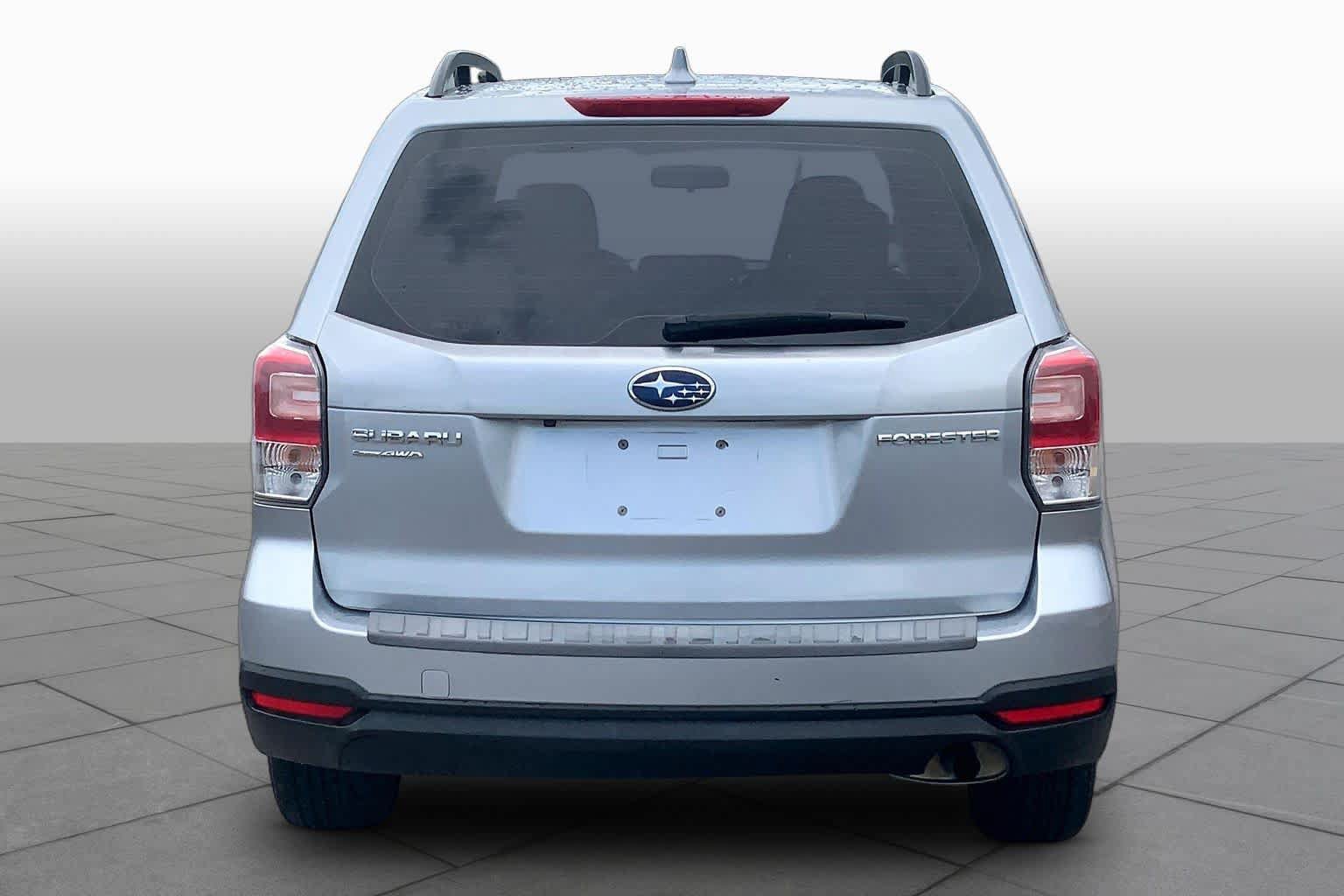 Used 2018 Subaru Forester 2.5i w/ Alloy Wheel Package AWD/4WD image 4