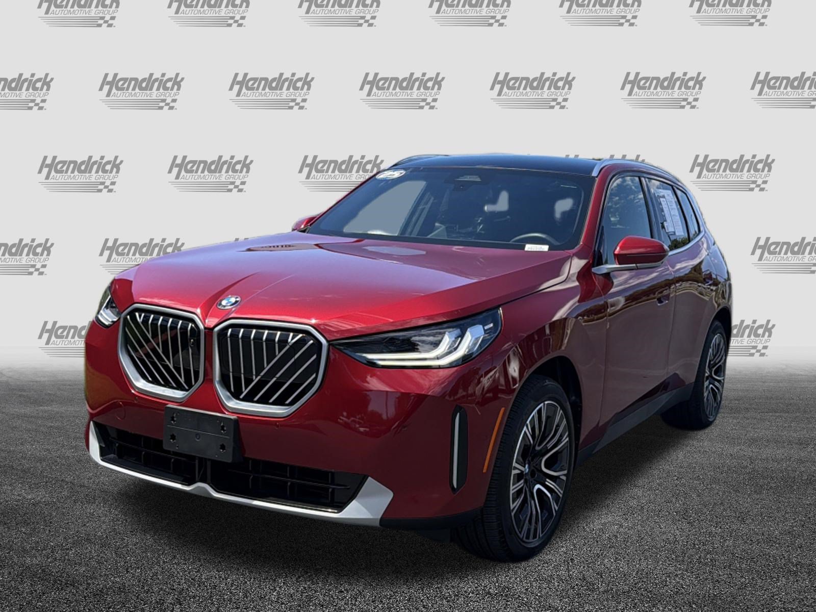 Used 2025 BMW X3 xDrive30i w/ Premium Package AWD/4WD image 3