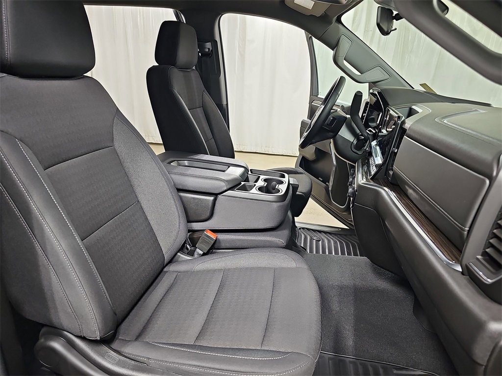 Certified 2025 Chevrolet Silverado 1500 LT image 16