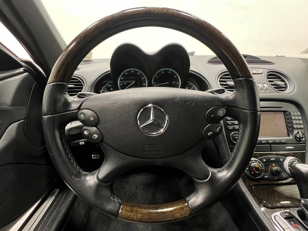 Used 2005 Mercedes-Benz SL 500 image 21
