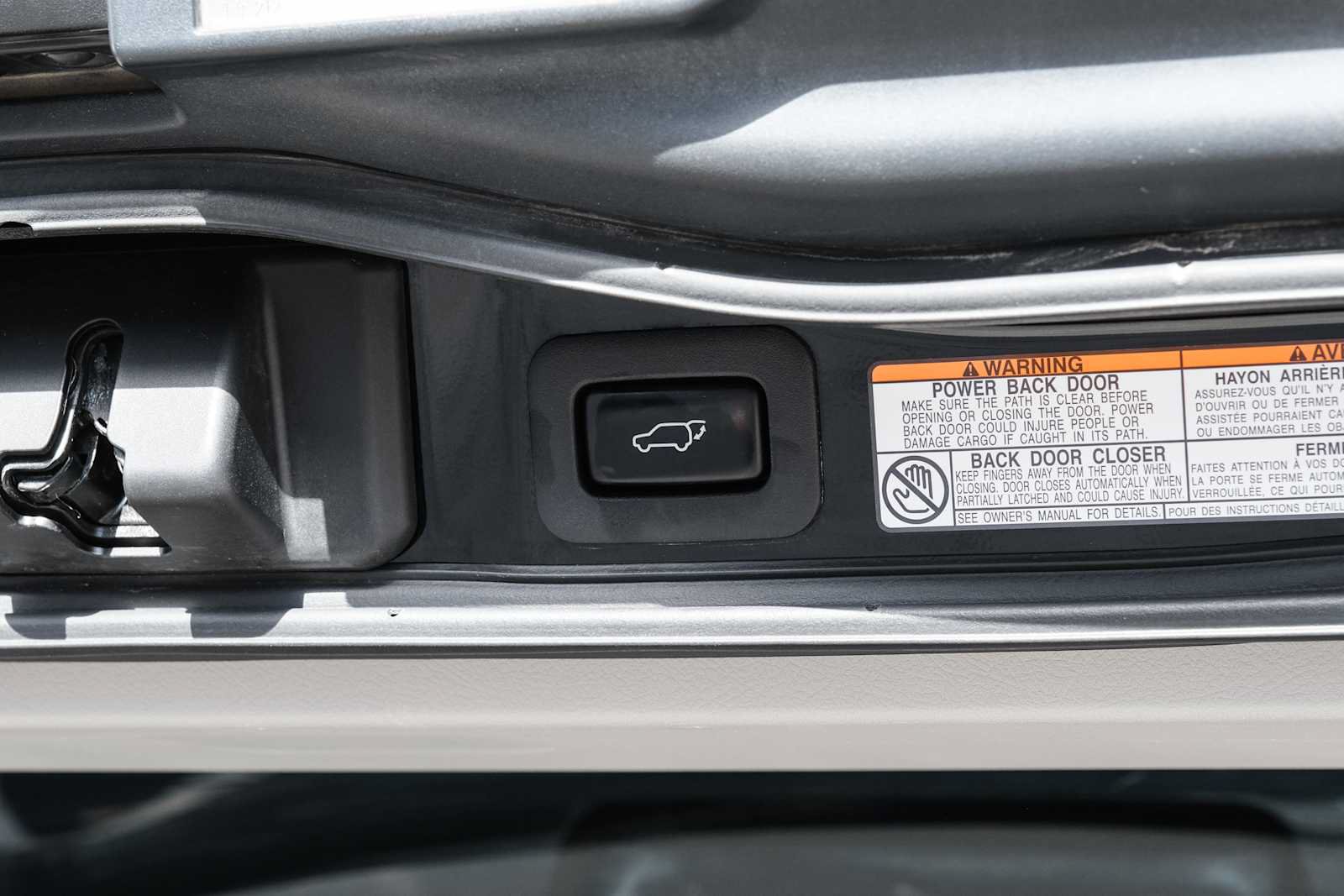 Used 2017 Lexus LX 570 4WD w/ Luxury Package image 52