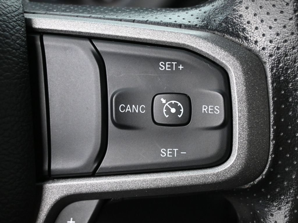 Used 2023 RAM 3500 Tradesman AWD/4WD image 19