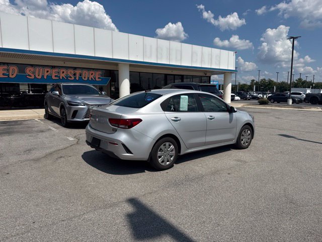 Used 2023 Kia Rio LX FWD image 3