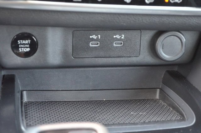 Used 2024 Nissan Rogue SV AWD/4WD image 31