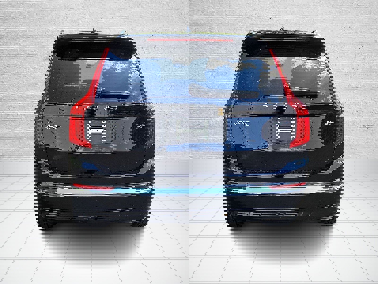 Used 2023 Volvo XC90 B6 Plus image 5