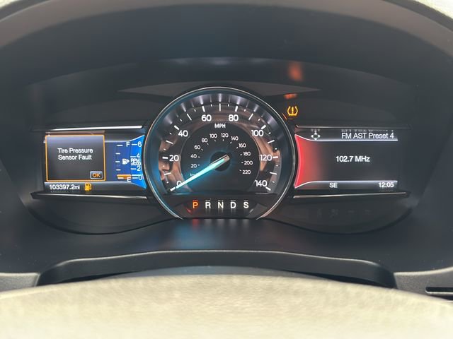 Used 2017 Ford Explorer XLT w/ Equipment Group 202A FWD image 20
