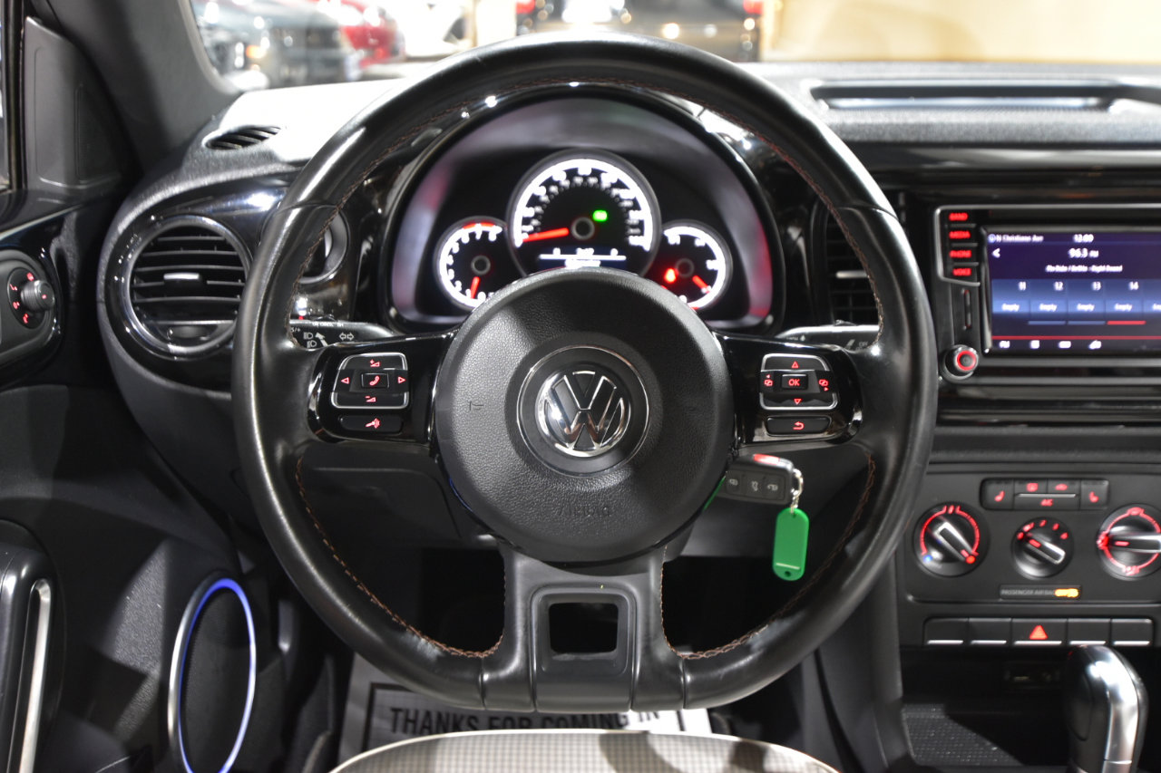 Used 2016 Volkswagen Beetle 1.8T S image 13