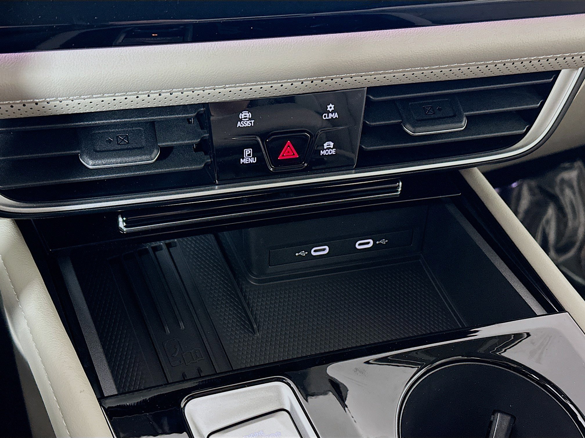 New 2026 Volkswagen Atlas SEL AWD/4WD image 16