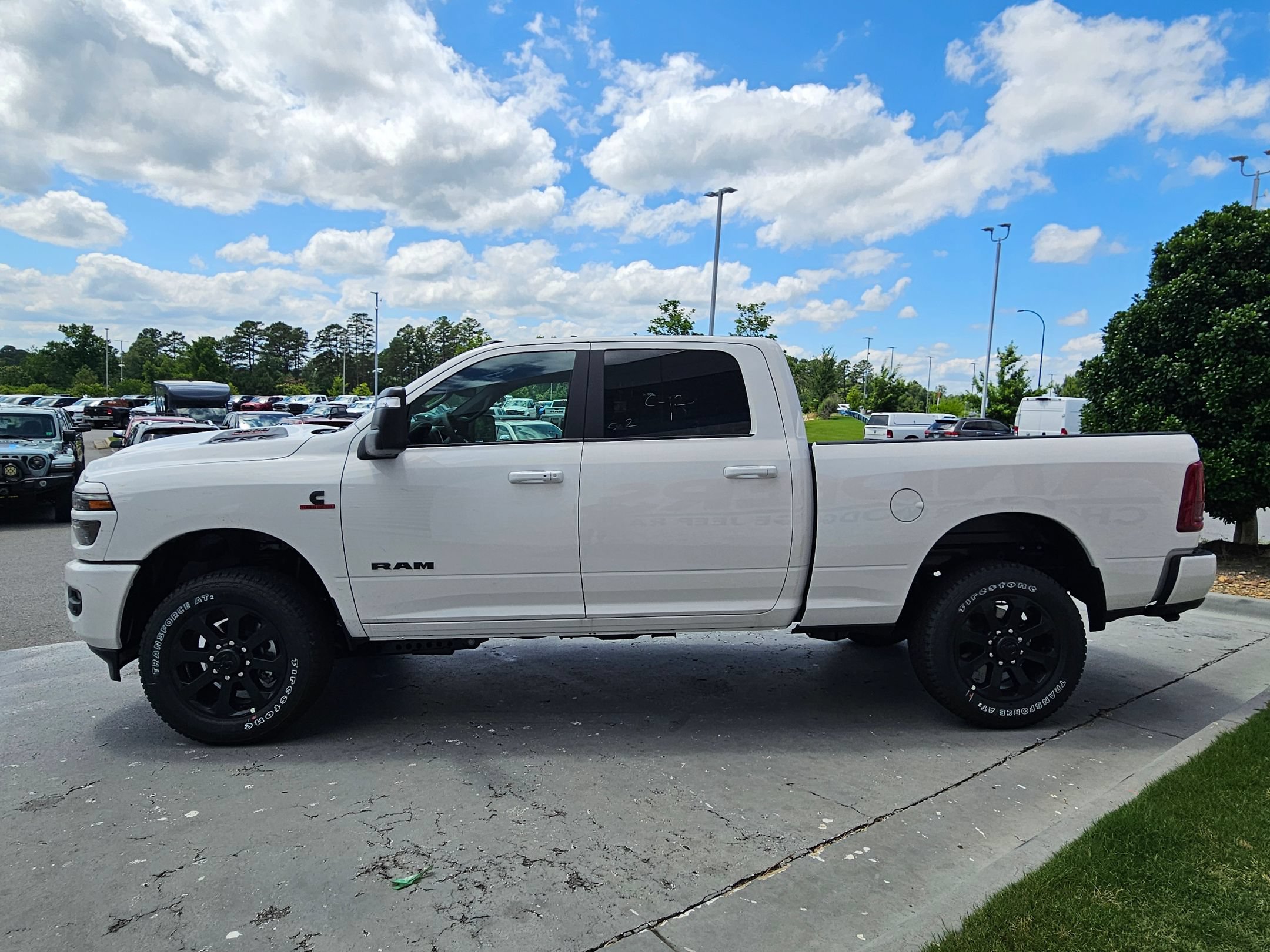 New 2026 RAM 2500 Laramie w/ Night Edition AWD/4WD image 4