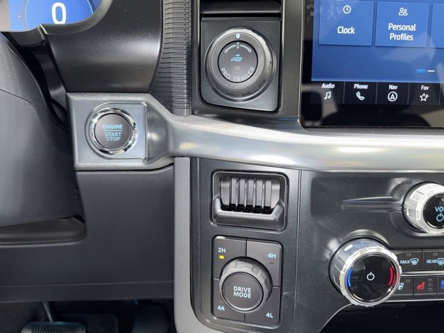 New 2025 Ford F150 Lariat w/ Equipment Group 502A High image 27