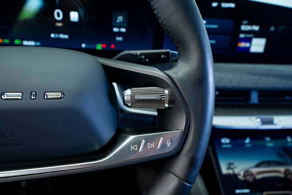 Used 2024 Lucid Air Touring AWD/4WD image 32