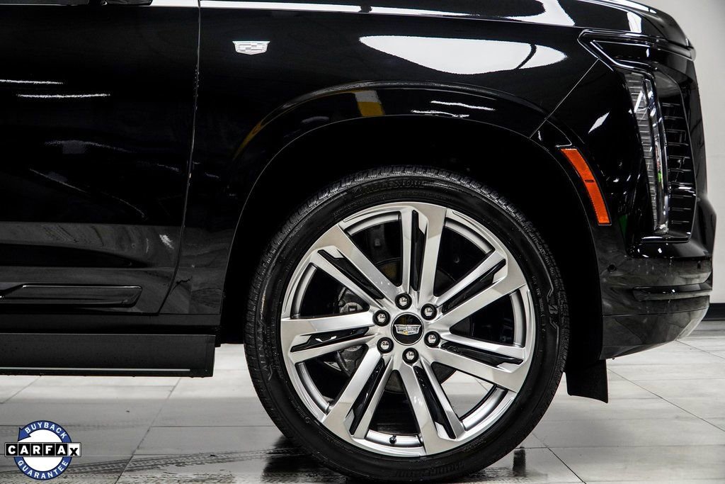 Used 2026 Cadillac Escalade Platinum Sport image 9