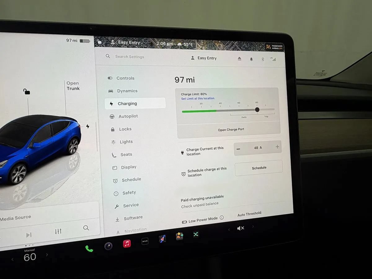 Used 2023 Tesla Model Y Long Range AWD/4WD image 17