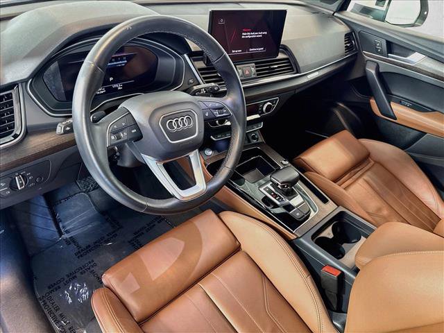 Used 2025 Audi Q5 2.0T Premium Plus w/ Premium Plus Package AWD/4WD image 9