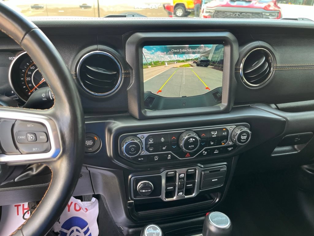 Used 2022 Jeep Gladiator Overland AWD/4WD image 10