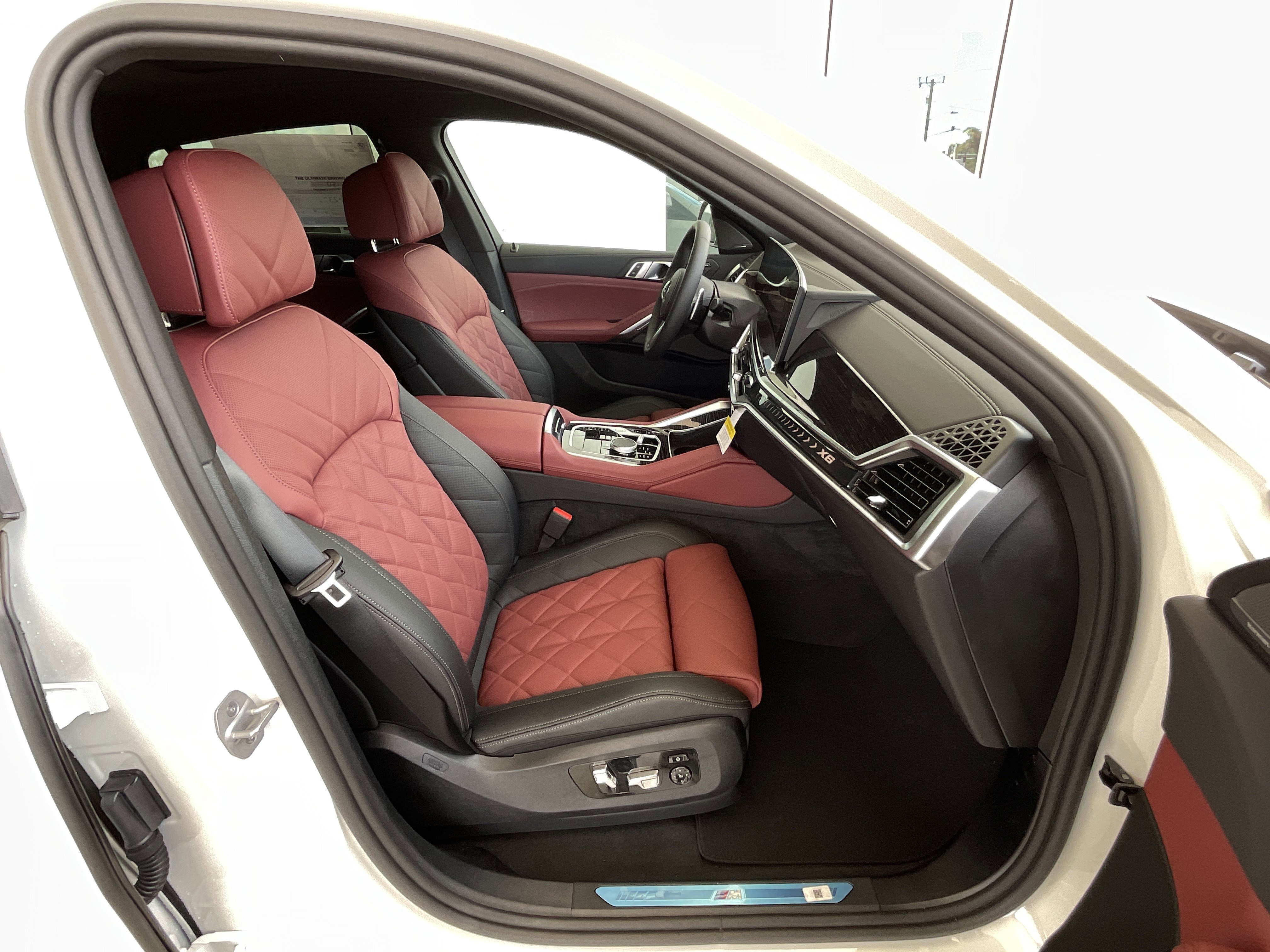 New 2027 BMW X6 xDrive40i AWD/4WD image 22