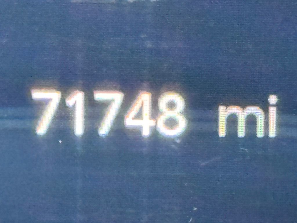 Used 2023 Chrysler Pacifica Touring-L image 14