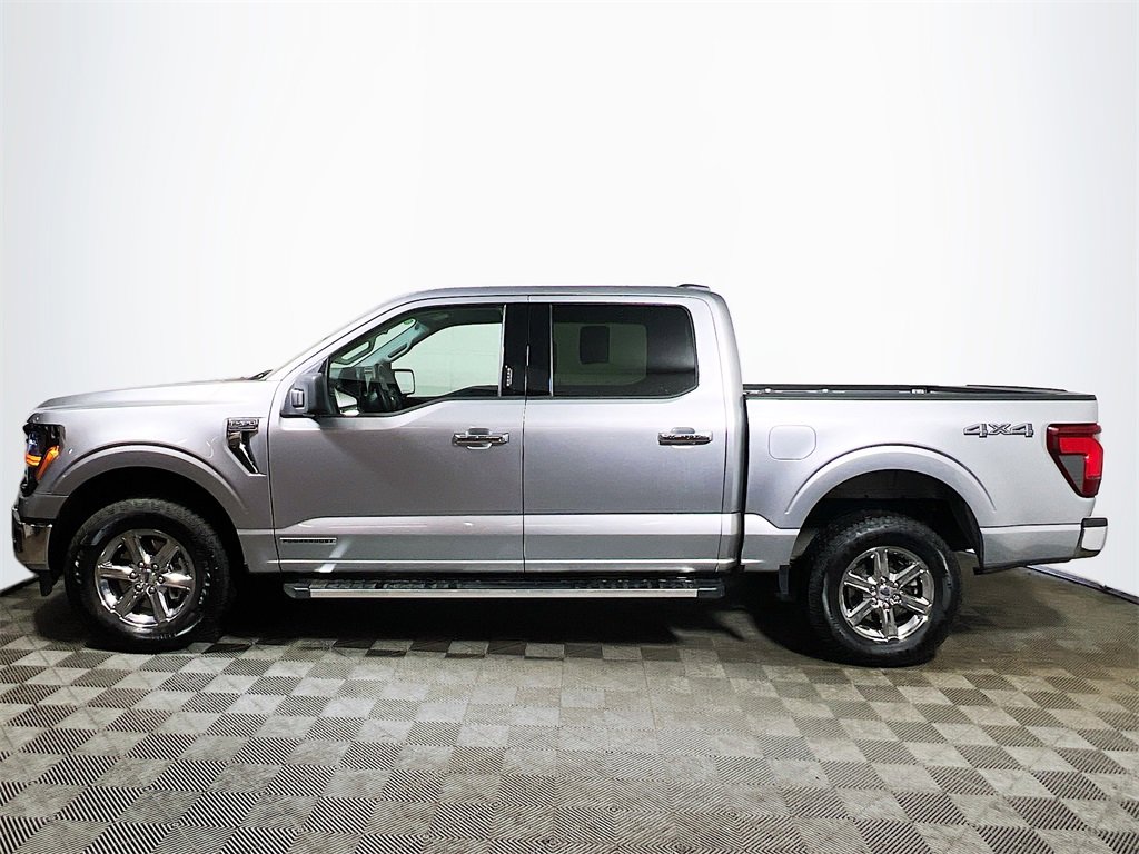 Used 2024 Ford F150 XLT w/ Mobile Office Package image 5