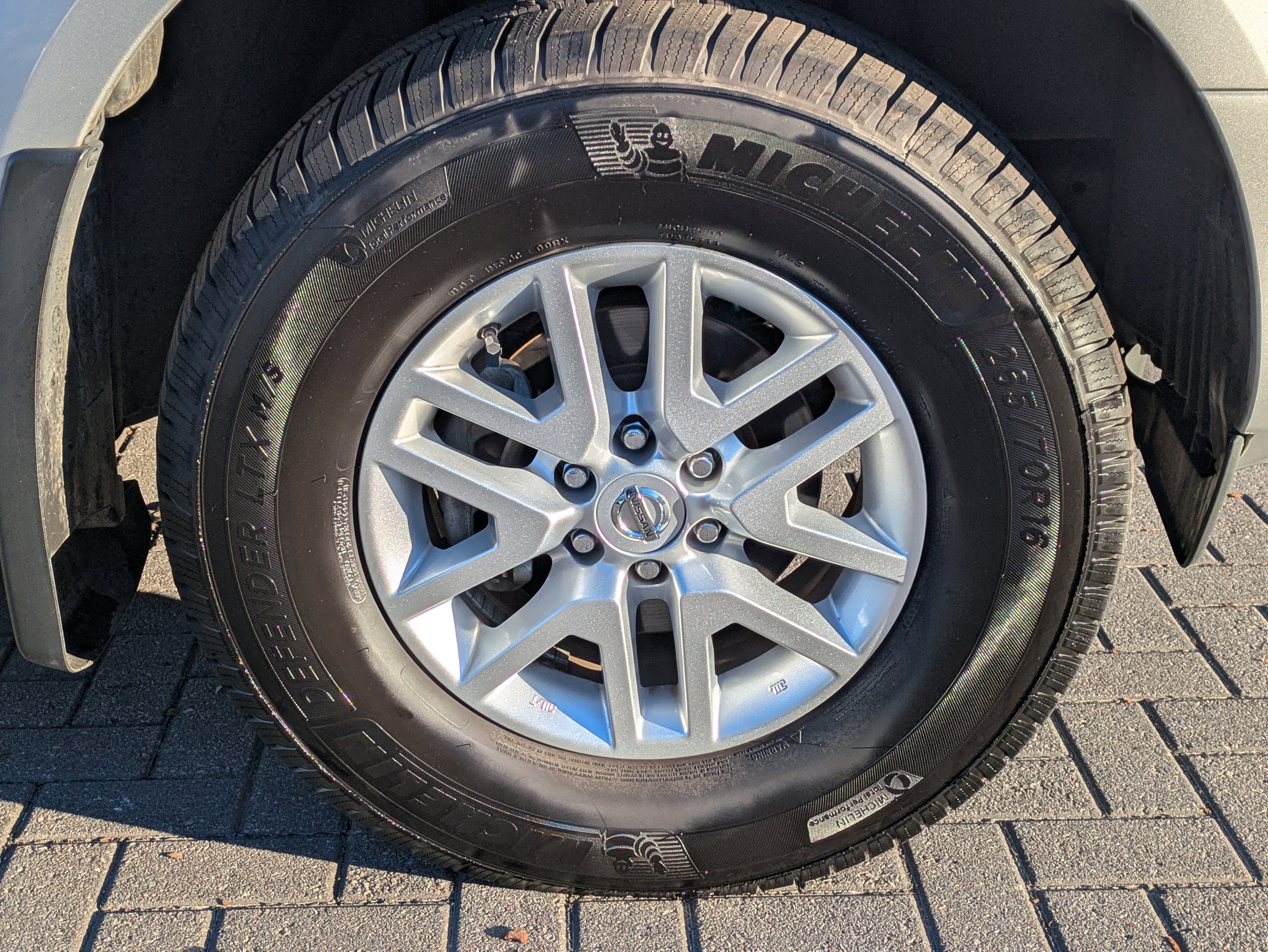 Used 2018 Nissan Frontier SV w/ Value Truck Package image 12