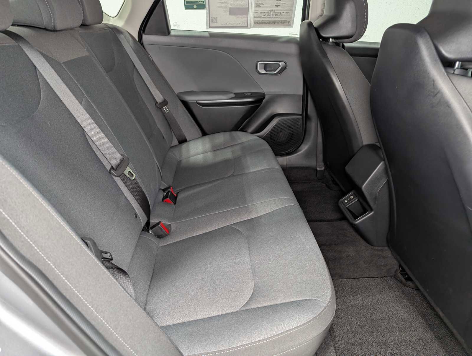 Certified 2025 Kia K4 FWD image 38