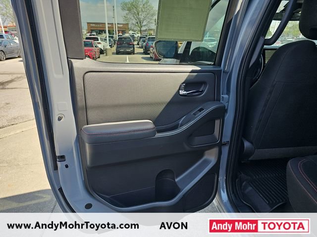 Used 2024 Nissan Frontier PRO-4X w/ Technology Package AWD/4WD image 29