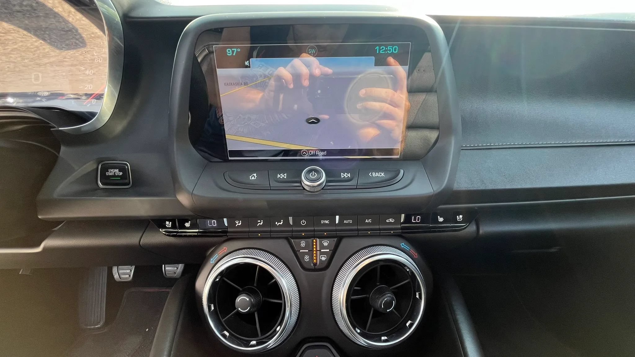 Used 2016 Chevrolet Camaro SS RWD image 17