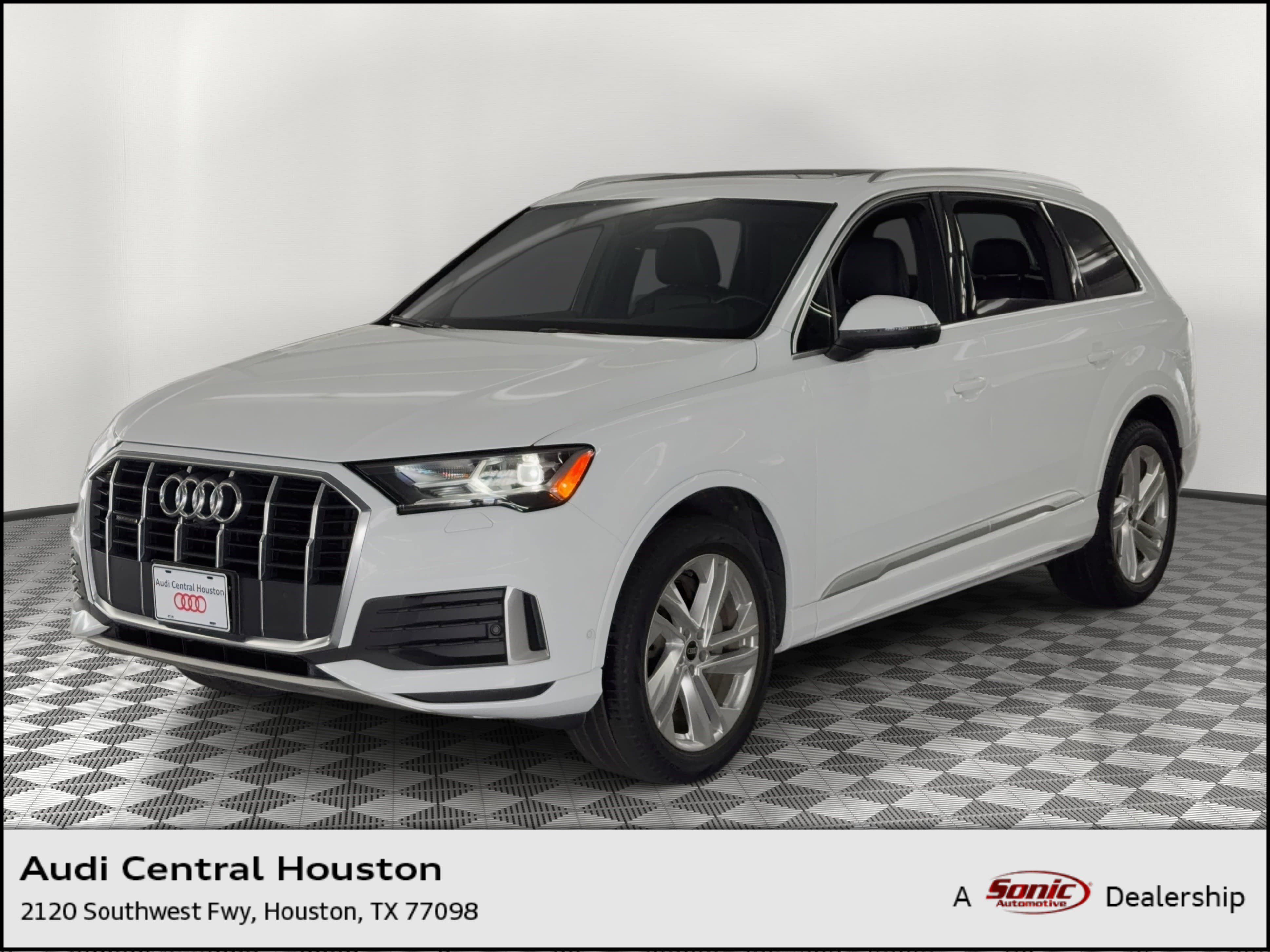 Used 2021 Audi Q7 2.0T Premium Plus AWD/4WD image 1