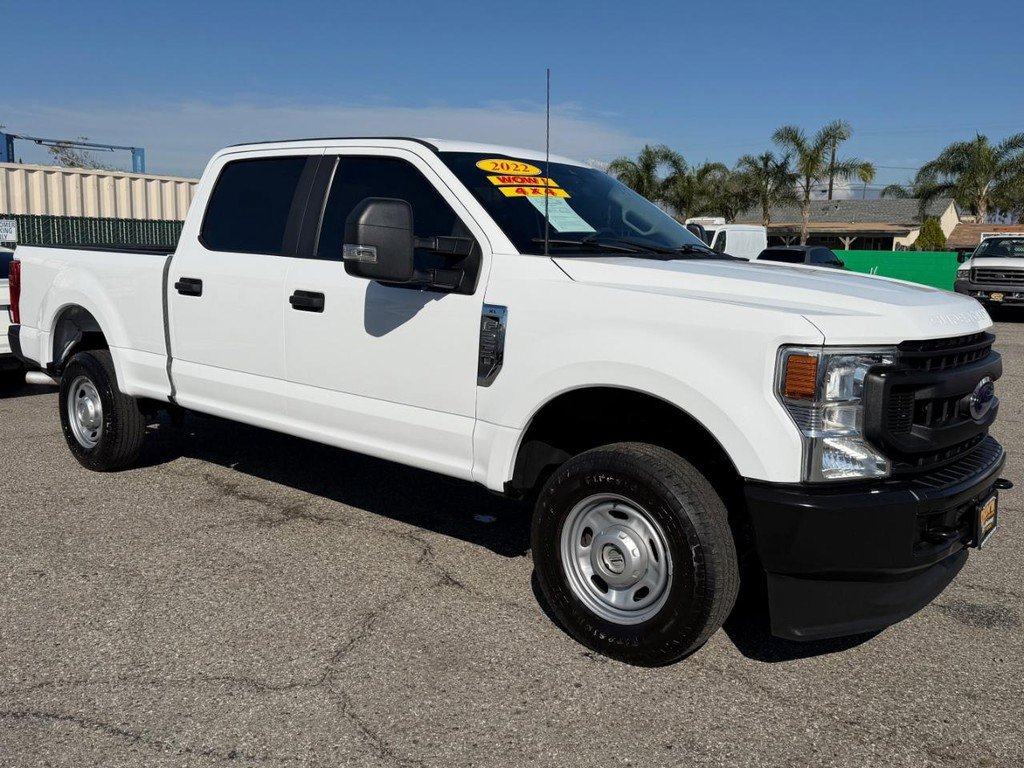 Used 2022 Ford F250 XL w/ Power Equipment Group AWD/4WD image 3