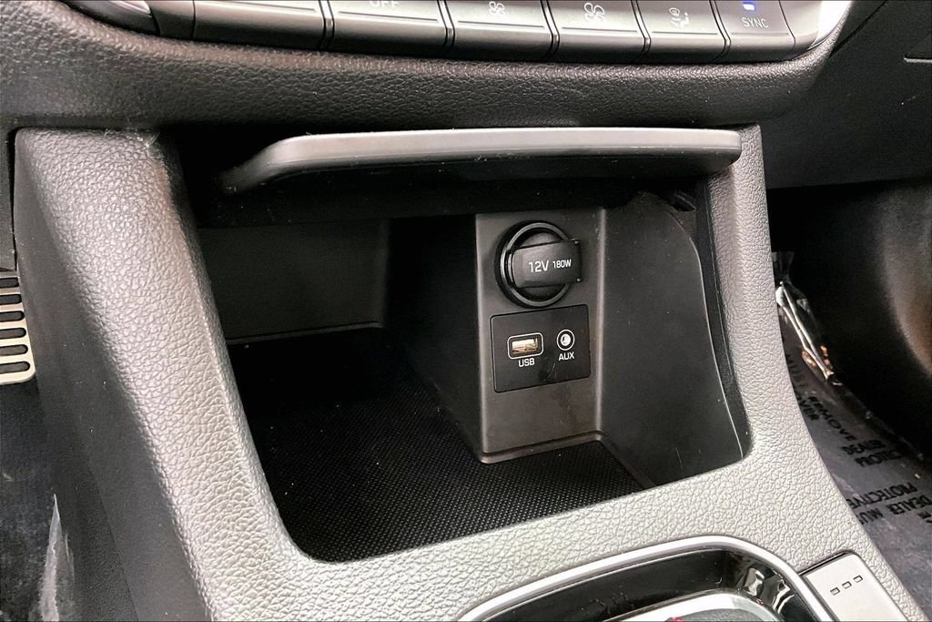 Used 2020 Hyundai Elantra GT N Line FWD image 32
