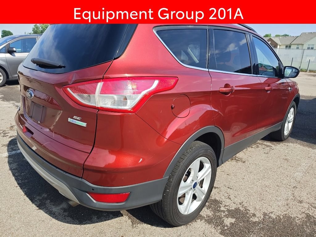 Used 2016 Ford Escape SE w/ Equipment Group 201A FWD image 4