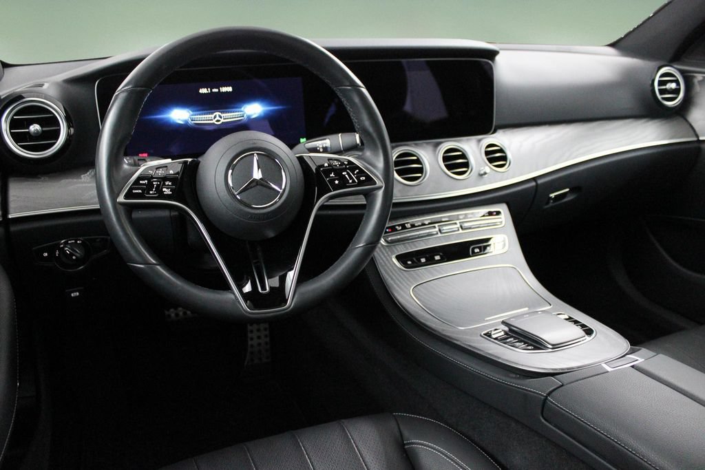 Used 2023 Mercedes-Benz E 450 4MATIC All-Terrain Wagon image 17