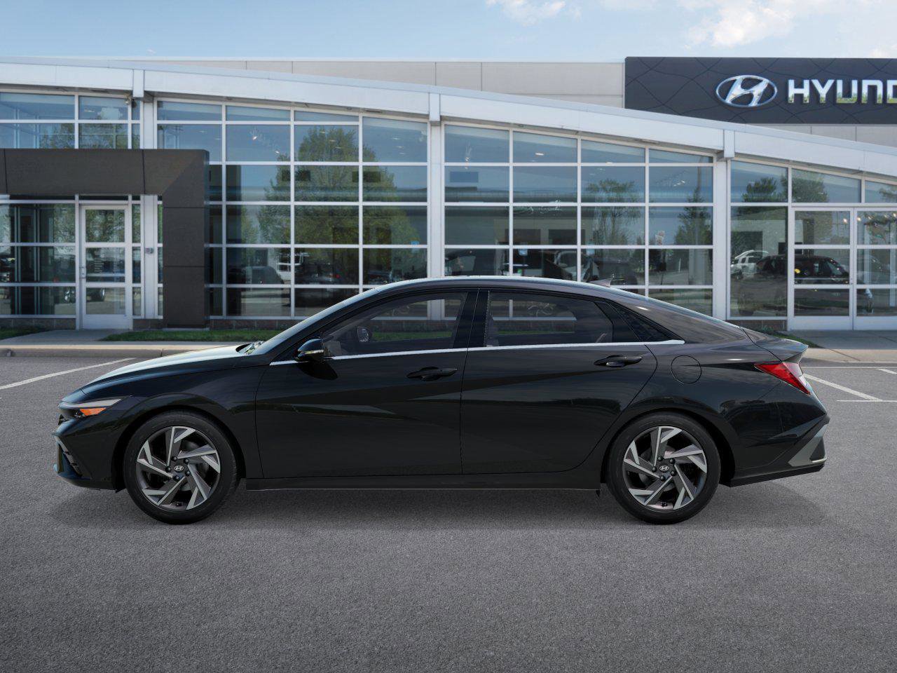 New 2026 Hyundai Elantra Limited image 3