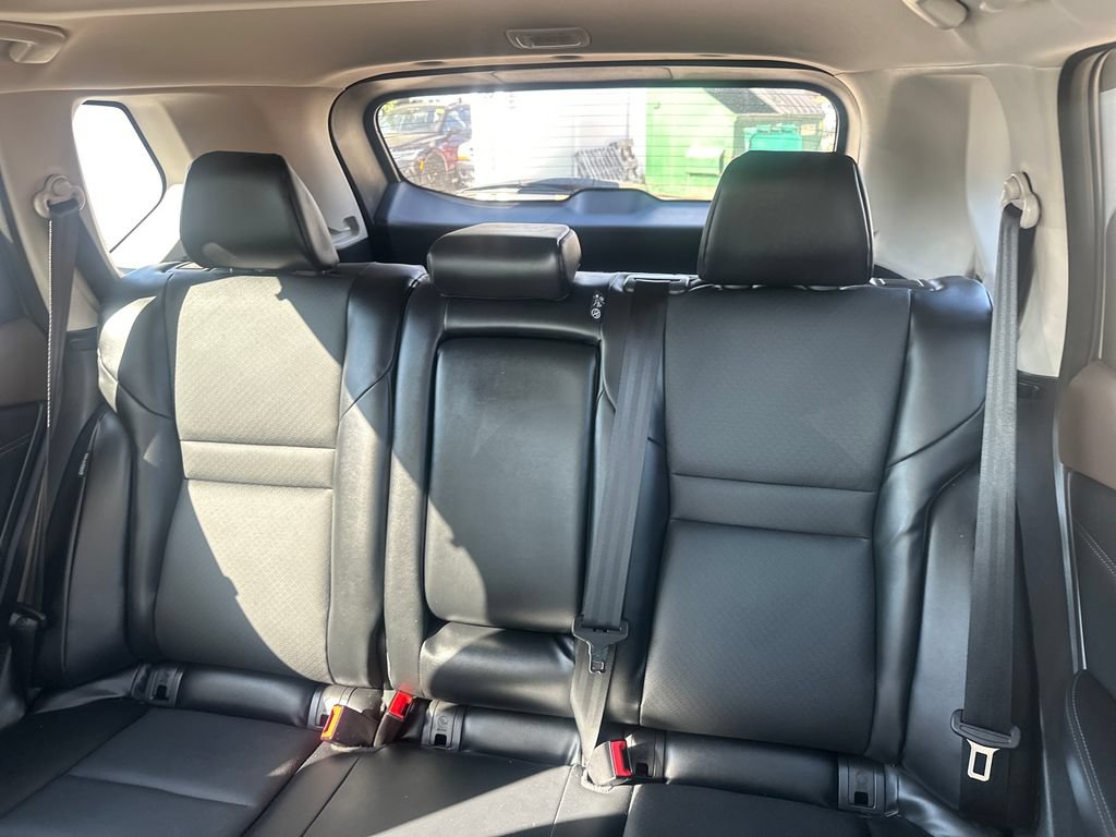 Certified 2023 Nissan Rogue SV w/ SV Premium B Package FWD image 47